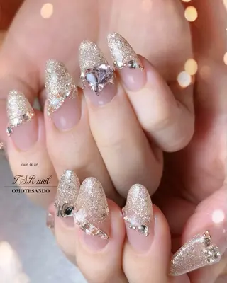 ネイル 爪咲 りり花のネイルデザイン