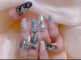 ネイル D-BEAUTY Nailsalonのネイルデザイン