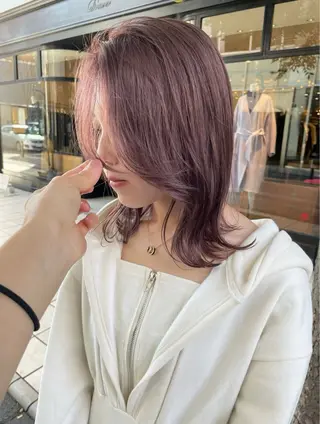 ミディアム カラー 髪質改善will hairdesignのヘアスタイル