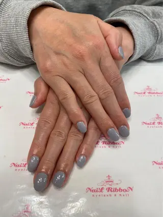 ネイル ネイルリボン 受付スタッフのネイルデザイン