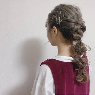 セミロング カラー ヘアアレンジ イノウエ ミキの眉毛・アイブロウイメージ