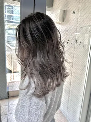 ミディアム 山影✨バレイヤージュ ハイライト✨メンズ◎のヘアスタイル