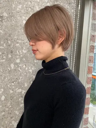 ショート ミルクティーベージュ レイヤー/あげは🎀のヘアスタイル