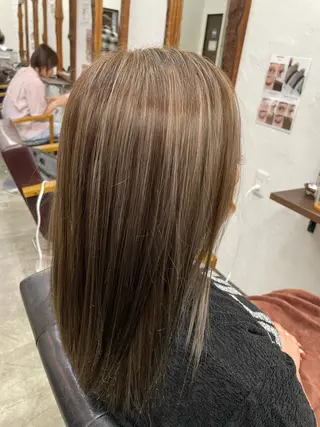 セミロング カラー 佐藤天斗 /スタイリストのヘアスタイル