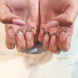 ネイル nijiiro🌈 サトウのネイルデザイン