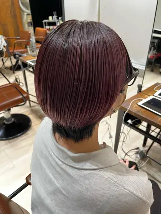 ショート 透明感カラー/レイヤ ー/ボブ/宮下知也のヘアスタイル