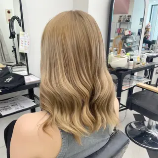 ミディアム カラー パーマ ヘアアレンジ メンズ キッズ ネイル マツエク・マツパ アイブロウ mona/ ストレートスタイル✨のヘアスタイル