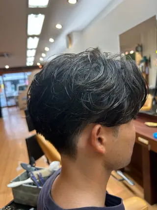 ショート パーマ メンズ ルキ🌈ブリーチカラ ー&メンズパーマ🦄のヘアスタイル