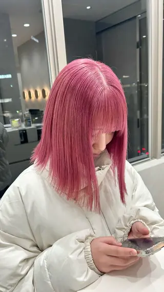 ミディアム カラー Eleanor枚方店 店長　飛鳥　薫のヘアスタイル