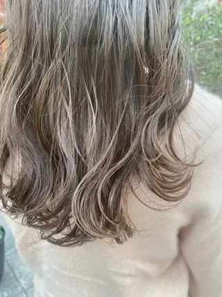 ミディアム カラー ヘアアレンジ 溝口 ひなこのマツエク・マツパデザイン