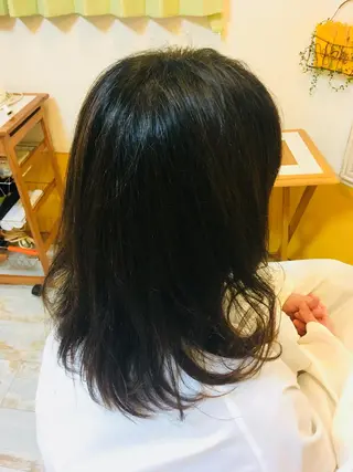 ミディアム 山本 雷のヘアスタイル