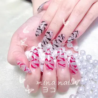 ネイル 🎀まゆ 🪽🐾のネイルデザイン