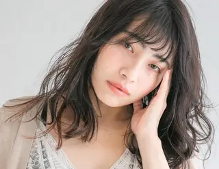 カラー セミロング パーマ 🌸銀座一丁目/美髪 矯正🌸山田 隆介のヘアスタイル