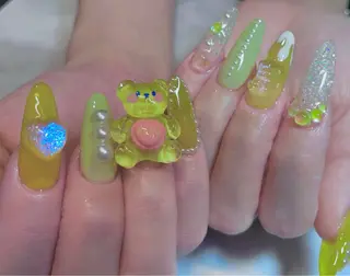 ネイル Spiky とうげ ふうかのネイルデザイン