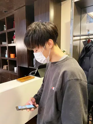 ショート メンズ 三瓶 智広のヘアスタイル