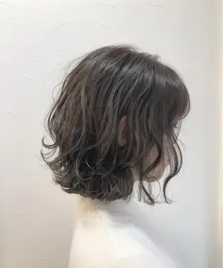 カラー graphy池袋 東ヶ崎　凌のヘアスタイル