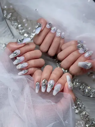 ネイル momo .のネイルデザイン