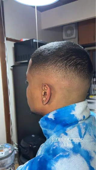 ショート メンズ 佐藤 海舟のヘアスタイル