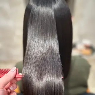 パーマ 辻 里奈のヘアスタイル