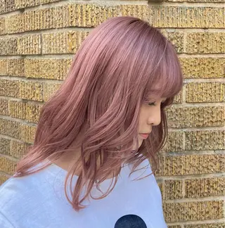 セミロング カラー ハイトーンヘア/ 島崎　タクミのヘアスタイル