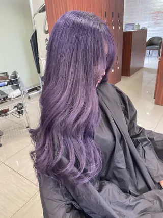 ロング カラー 色川 優斗《髪質改善》のヘアスタイル