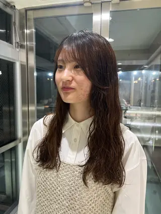 セミロング 谷口 鈴音のヘアスタイル