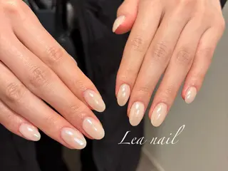 ネイル 五十部 瞳子 パラジェルのネイルデザイン