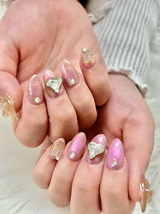 ネイル KIREIE Satomiのネイルデザイン