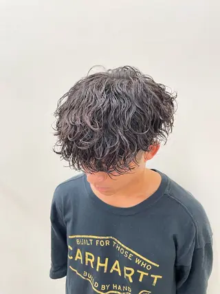 パーマ メンズ 大阪美容師 井上智博のヘアスタイル