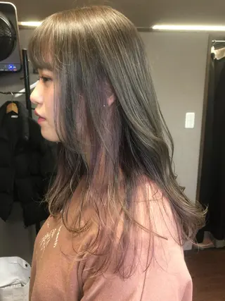 セミロング カラー せこぐち まいのヘアスタイル