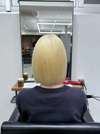 ショート カラー ENA💗NEXT /ハイトーンエクステのヘアスタイル