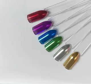 ネイル VIERU 🌈🎀💖のネイルデザイン