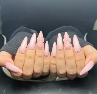 ネイル いちご ちゃんのネイルデザイン