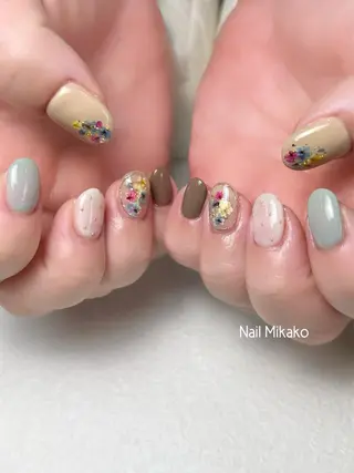 ネイル Nail Mikakoのネイルデザイン