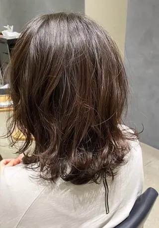 ミディアム パーマ THREE by keep所属・加藤 優紗のヘアスタイル