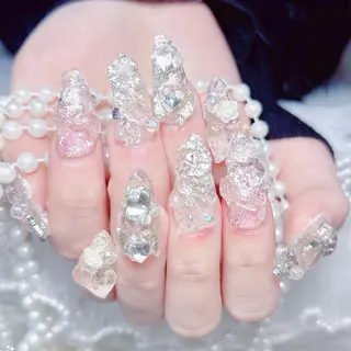 ネイル リリ 奈🎀のネイルデザイン