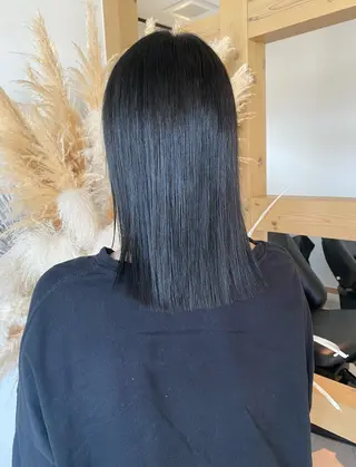 ミディアム パーマ 内野 友貴のヘアスタイル