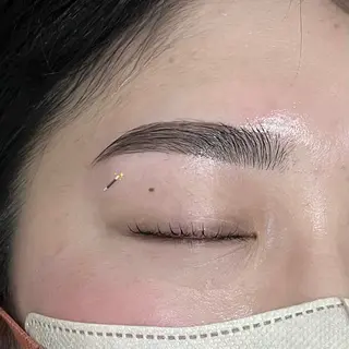 アイブロウ Mavie Karin.のマツエク・マツパデザイン