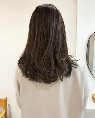 ロング 箱崎 凪沙のヘアスタイル