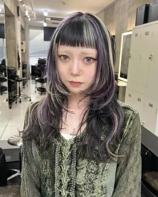 セミロング カラー Null 表参道のヘアスタイル
