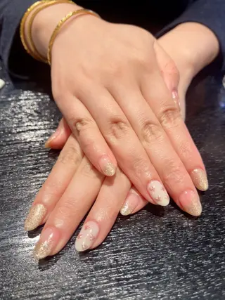 ネイル 王 莉莉のネイルデザイン