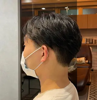 メンズ yumemiレイヤー ‎✴︎ 透明感カラーのヘアスタイル