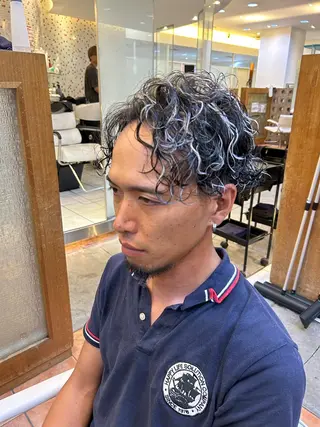 カラー パーマ メンズ 相模大野メンズ パーマ 仁翔のヘアスタイル