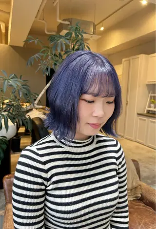 ミディアム 髪質改善×ハイトーン レイヤー天神美容室のヘアスタイル