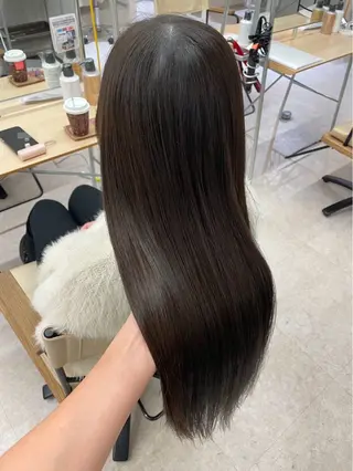 ロング 艶感カラー🫧‪三浦 衣織のヘアスタイル