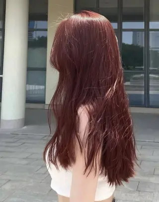 ロング カラー mei|顔まわり ×透明感カラーのヘアスタイル