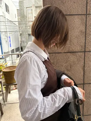 ショート カラー 縮毛矯正/透け感 カラー🎀♡mariのヘアスタイル