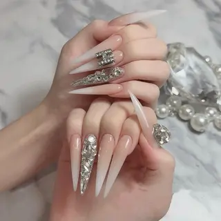ネイル Doris Nail Salonのネイルデザイン