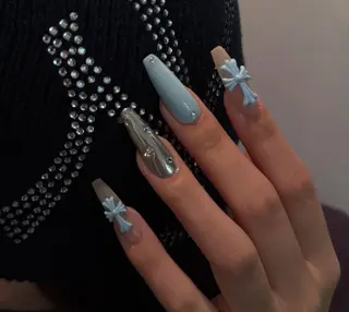 ネイル Mika Nails 心斎橋のネイルデザイン