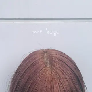 ミディアム カラー RINA🧤 デザインとボブのヘアスタイル